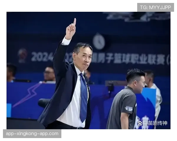 掌握篮球比赛中的换人规则，关键时刻如何合理运用？