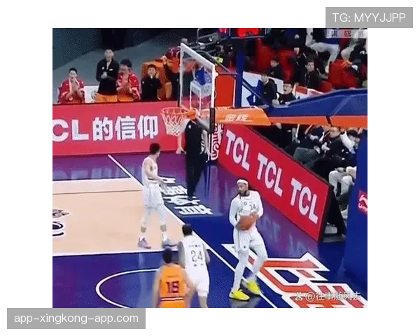 篮球规则中干扰发球违例的界定标准与现场判罚依据解析